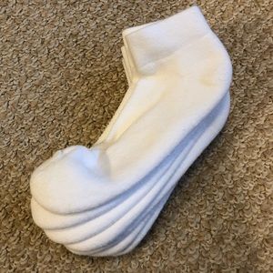 SOCKS Women’s Socks short White 4 Pack NWT
